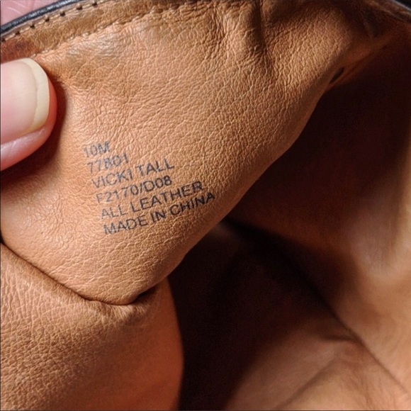 Frye Vicki Black Boots - Picture 9 of 10